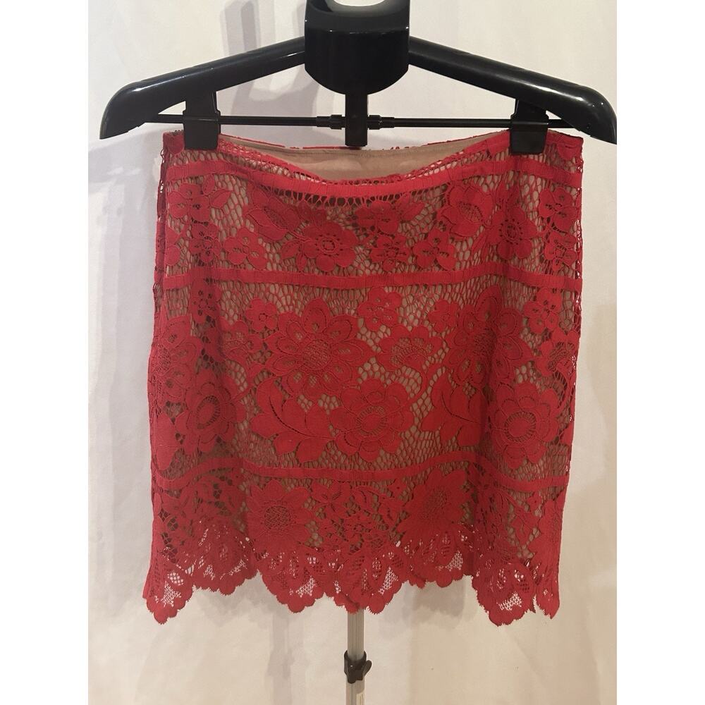 NWT For Love & Lemons Red Lace Skirt Women's size L - Picture 2 of 6
